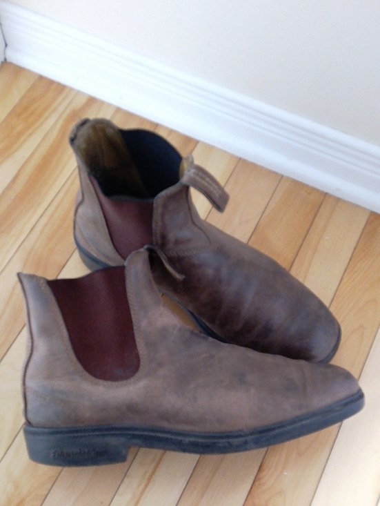 Blundstone Other - Blundstone Brown Leather Boots
